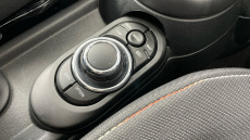 MINI Hatchback 1.5 Cooper Classic 3dr Auto [Comfort Pack] Petrol Hatchback